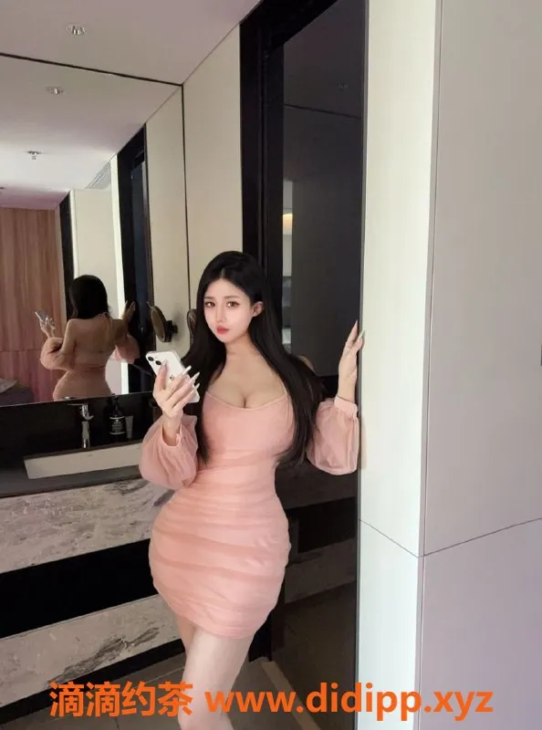 潍坊楼凤-奎文区葫芦，168cm，25岁，97斤，800元带工作室