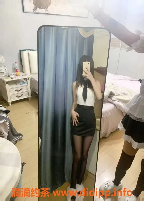 武汉楼凤-津津：甜美女神，服务贴心，价格实惠