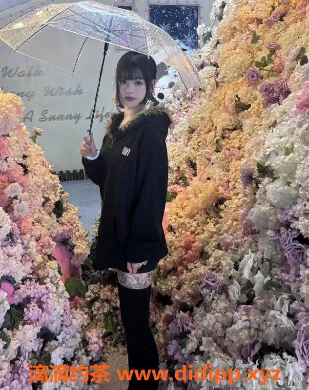 杭州楼凤资源信息,上城区小乖，169cm清纯美女，21岁