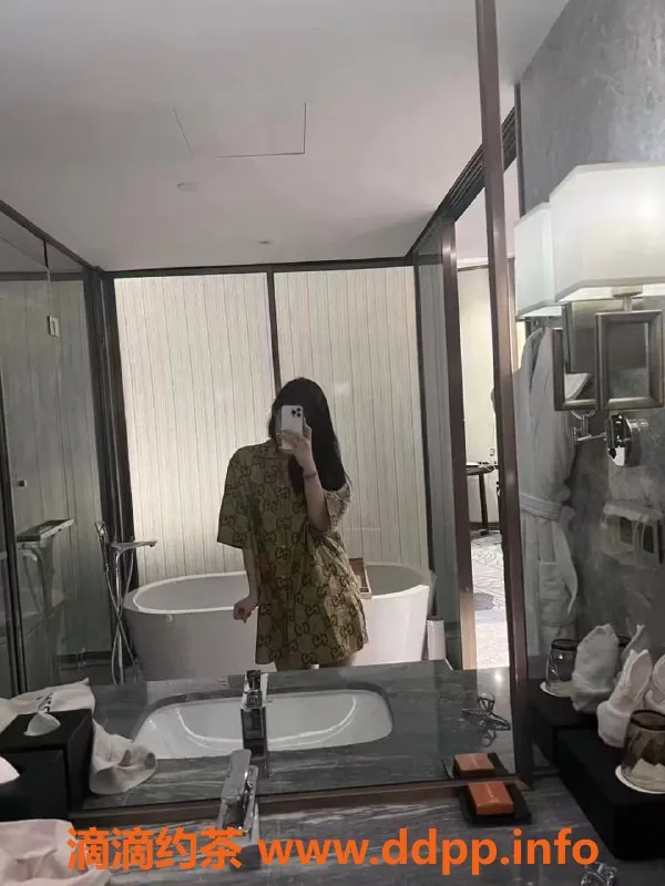 无锡楼凤-梁溪区琪琪，清纯少女，162cm/45kg，服务多样