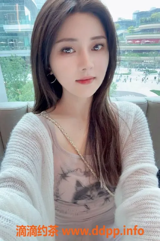成都楼凤-武侯区罗昕仪：超高颜值御姐，7/12课时费