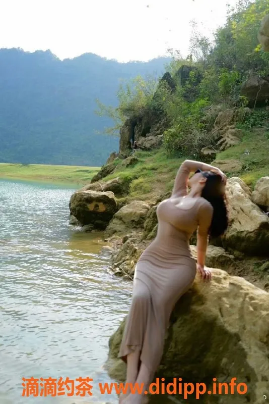 深圳楼凤-南山eXie，1500元体验魅力服务