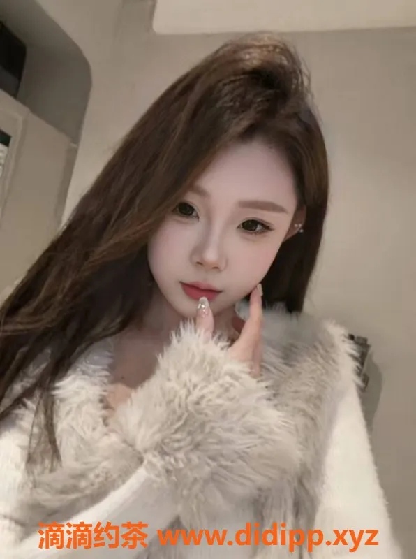 青岛楼凤-黄岛双胞胎姐妹双飞服务，超值体验