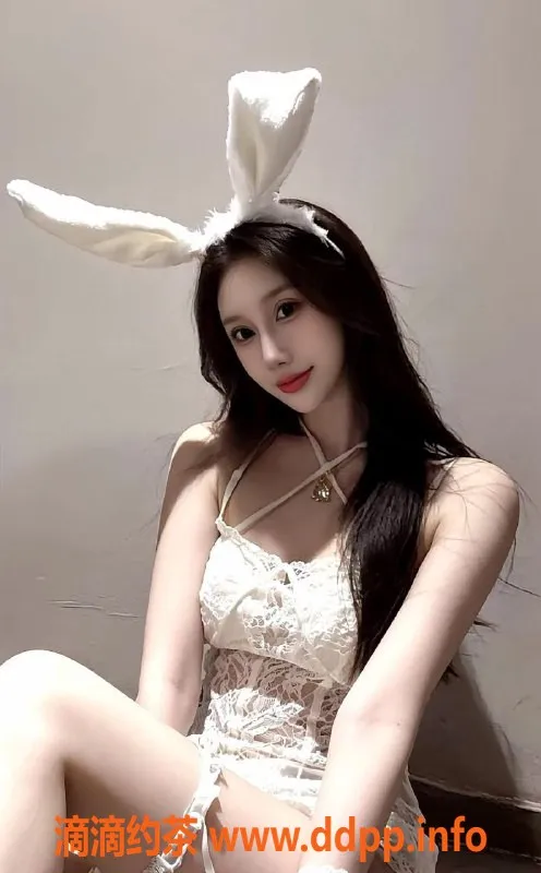 温州楼凤-依依：22岁165cm，胸围34B，800元提供优质服务