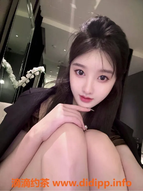 乌鲁木齐楼凤-高学历纯欲少女，完美身材尽显魅力