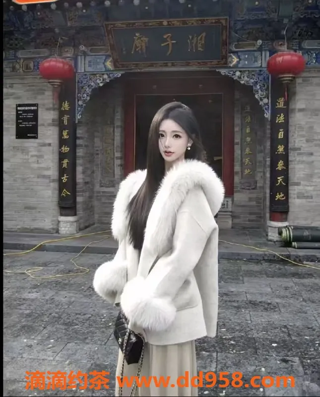 无锡上门服务-锡山区心怡，高颜值陪浴服务，165cm/45kg