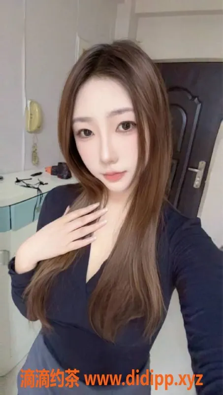 广州楼凤资源信息,天河学妹缓缓，600元/1小时，尽享舌吻69服务