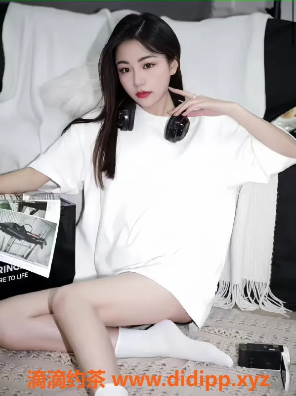 北京楼凤-小鱼儿，160cm，88斤，C+胸围，茶费6