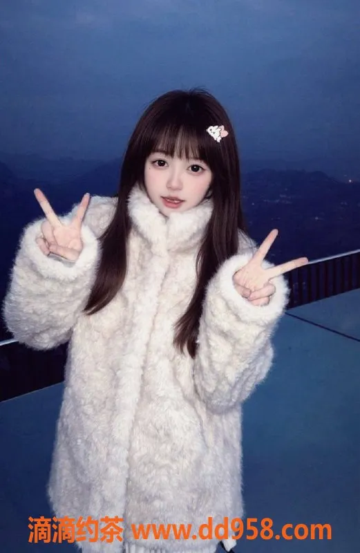 南通楼凤-南通学生兼职07小倩，160高95重，情绪价值满分