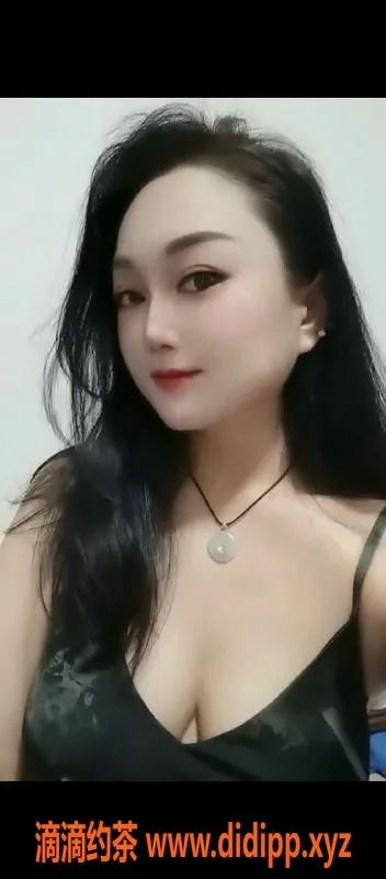 广州楼凤-天河少妇颖颖，5P夜课大胸诱惑