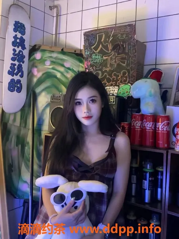 宁波楼凤资源信息,宁波柒月，热情服务，期待你来体验！