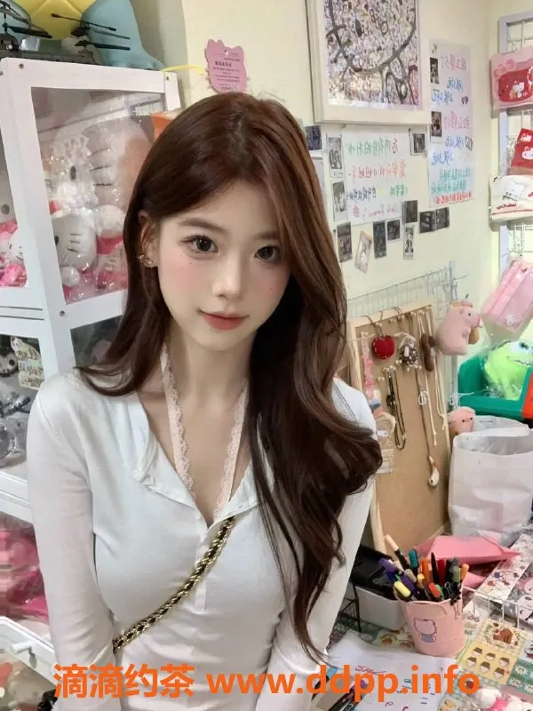 广州楼凤-天河#小晚莹，嫩妹69服务，水费600p