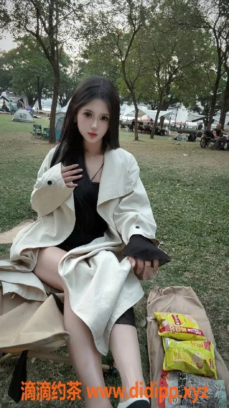 深圳楼凤资源信息,深圳南山李小露，1300p嫩妹舌吻服务