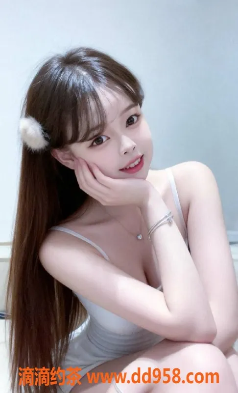 惠州楼凤-苏霖：大亚湾160cm、105斤，22岁小坦克服务