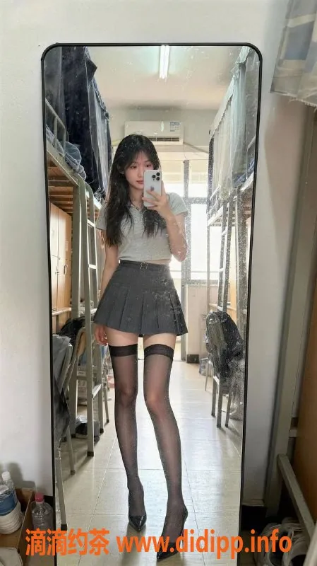 南通楼凤资源信息,哆来咪，南通165高85C，19岁青春女大