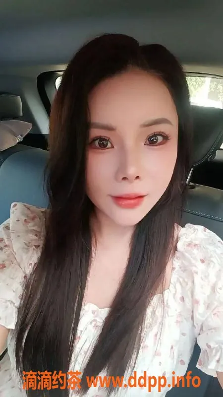 广州楼凤-荔湾倩倩，服务超值，课费仅400