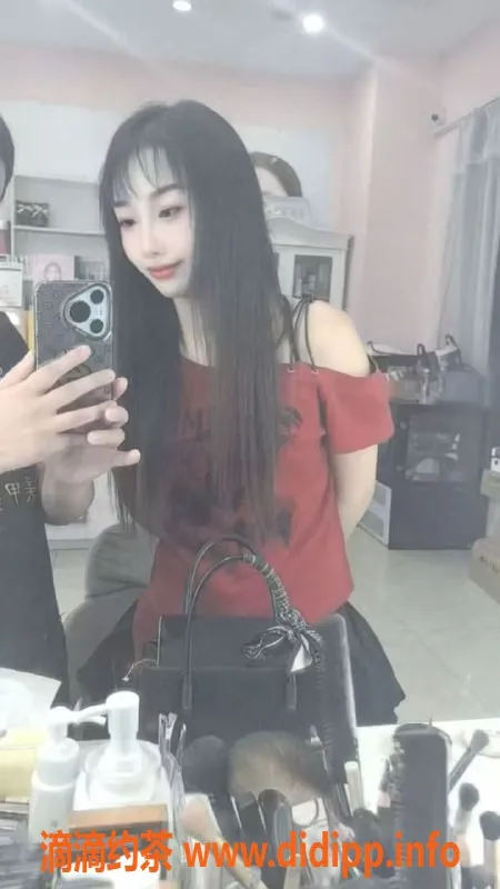 中山楼凤-小榄新鲜美女快餐350，优质洗吹450