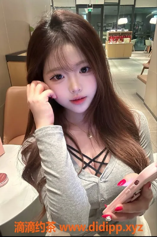 常州楼凤-武进嫩妹陪浴服务，身高165，价格800起