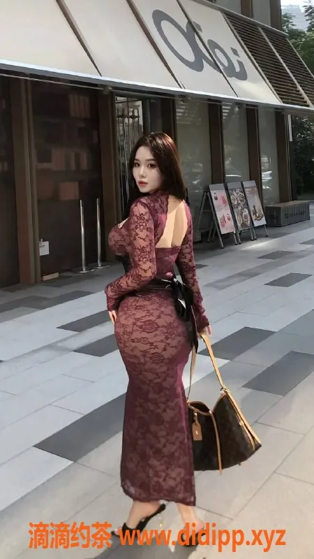 深圳楼凤-福田神乐：价格1300，长腿制服美腿等你体验