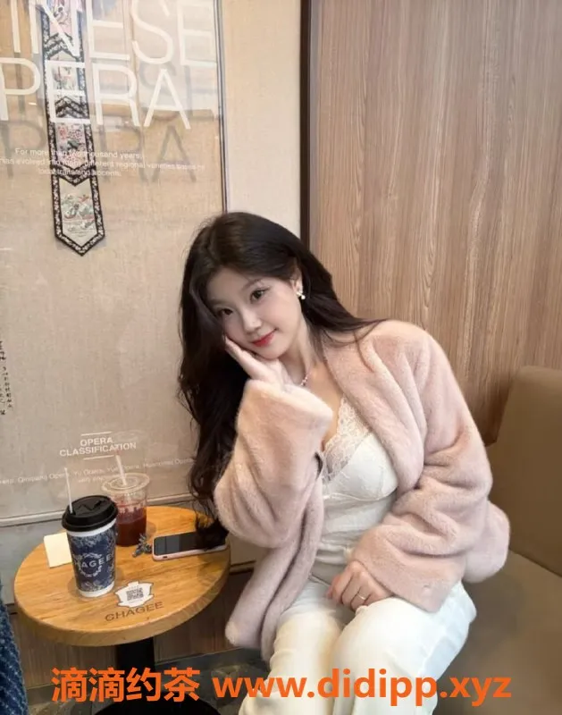 广州楼凤-花都区25岁栏妮，166cm，诱人快餐服务