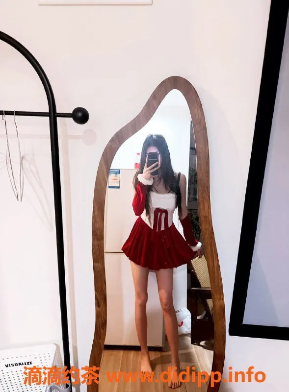 深圳楼凤-福田区嫩妹诗妍，身心享受只需800起