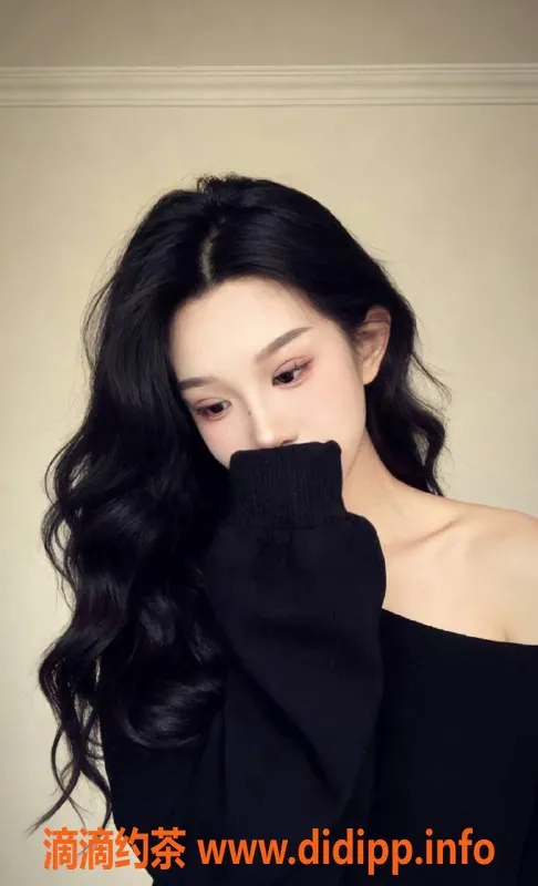 湛江楼凤-小琪 22岁 160cm 45kg 湛江洗吹做服务推荐