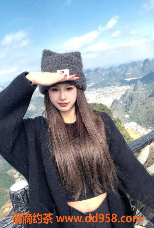 湛江楼凤-小琪 22岁 160cm 45kg 湛江洗吹做服务推荐