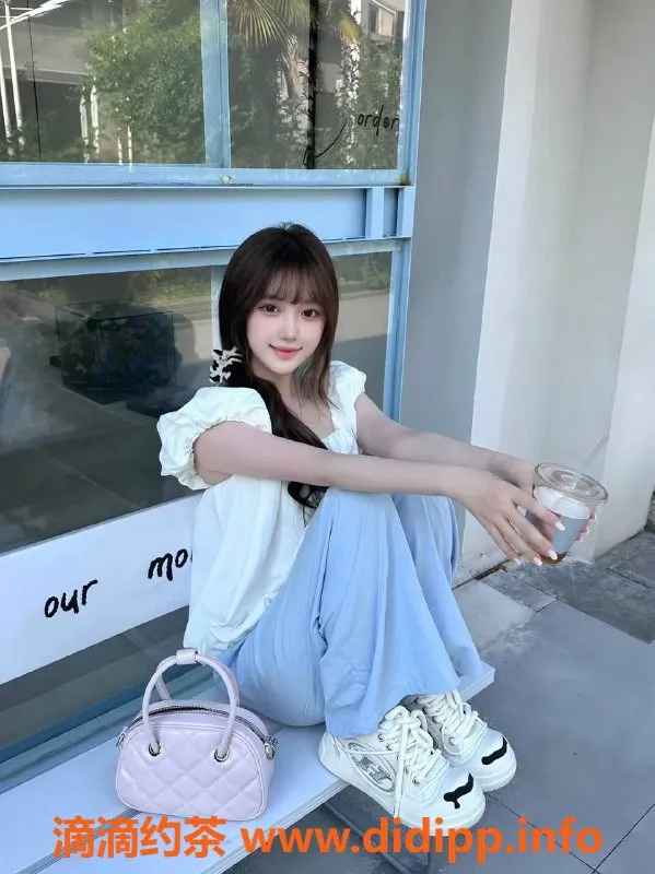 广州楼凤-天河小米粒，视频验证，1800服务体验