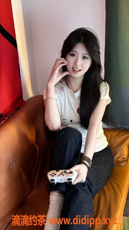 广州楼凤-天河嫩妹小龙女，鸳鸯浴6P服务体验