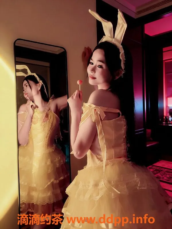 广州抓龙筋-天河依依，大胸抓龙筋，6P夜课