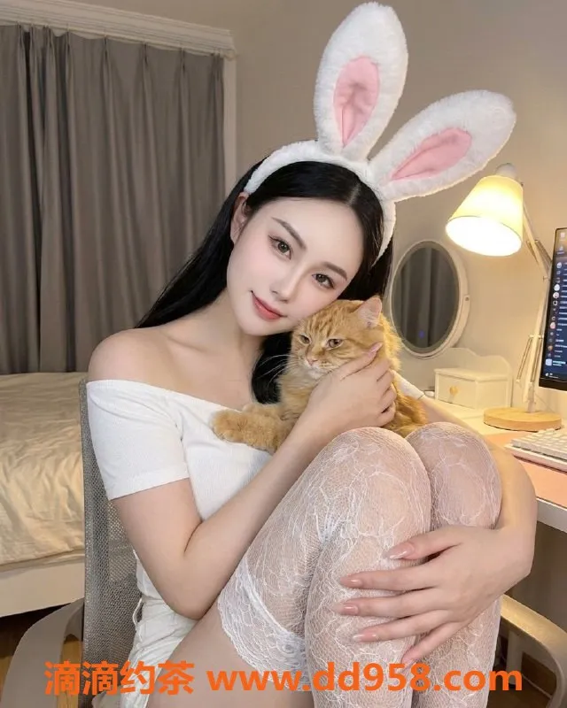 广州楼凤-天河心悦，7P御姐舌吻体验等你来