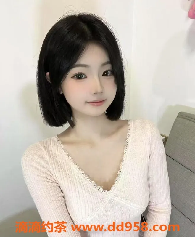 广州楼凤资源信息,白云区欢欢-20岁165cm 32C嫩妹等你来约