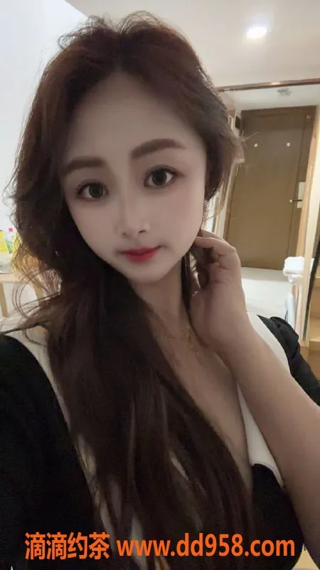 深圳楼凤-深圳坂田新人安安，36C、162cm，26岁