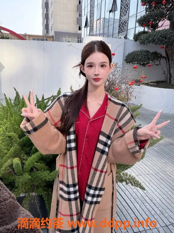 深圳楼凤资源信息,福田安珂，22岁小巧玲珑，1200元起