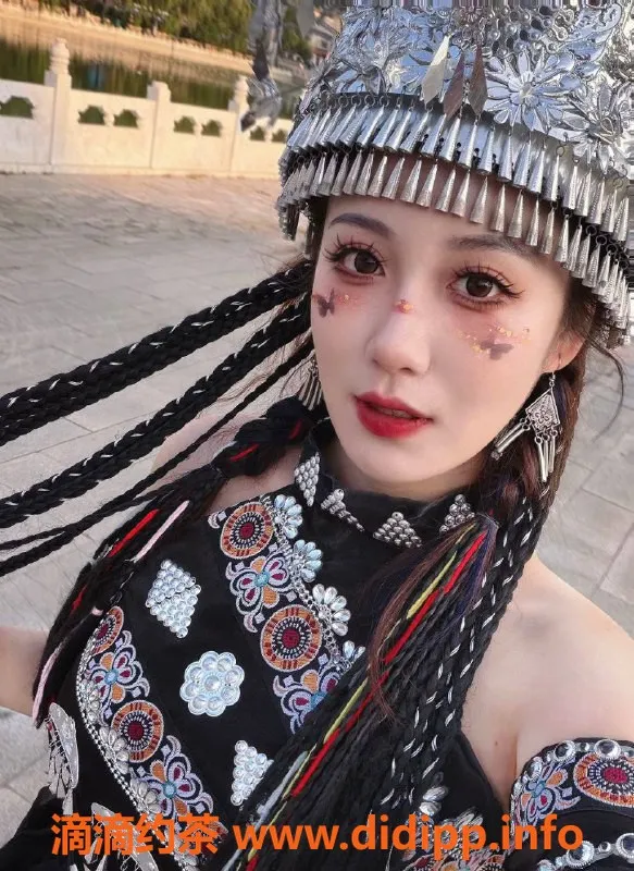 沈阳楼凤-小澈：颜值9.69，态度超好，服务极佳