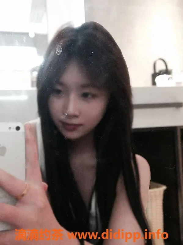 常州楼凤-常州宁宁，23岁，167cm，96斤，胸围C，性价比高