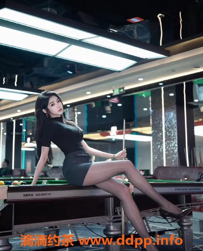 无锡楼凤-梁溪区孙萌阳，高颜值丝袜制服陪浴服务