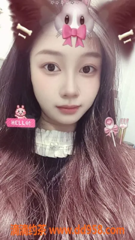 成都楼凤-成华区20岁幼师，身高160，体重100，温柔口技等你来体验