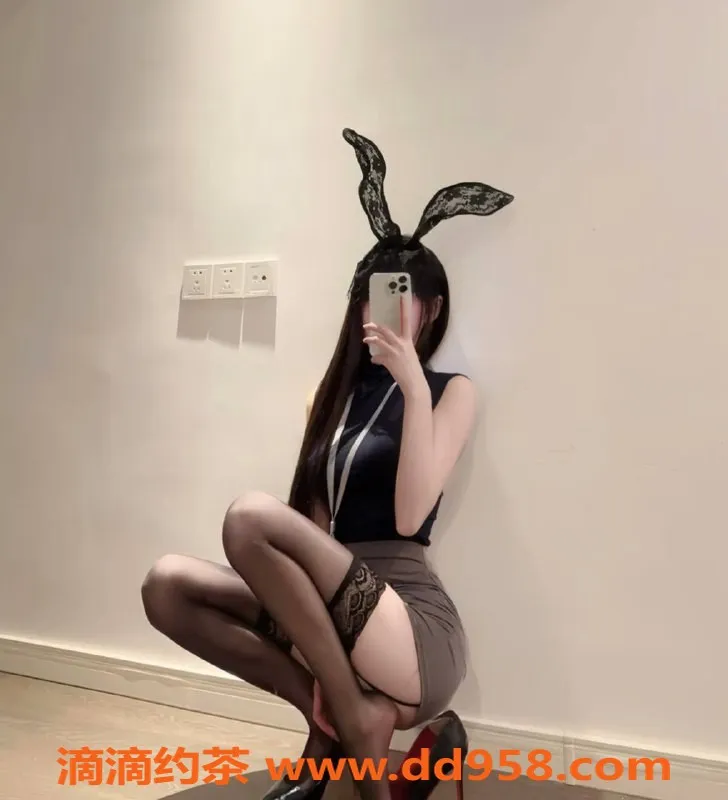 深圳楼凤-福田嫩妹可莉，1400元起服务体验