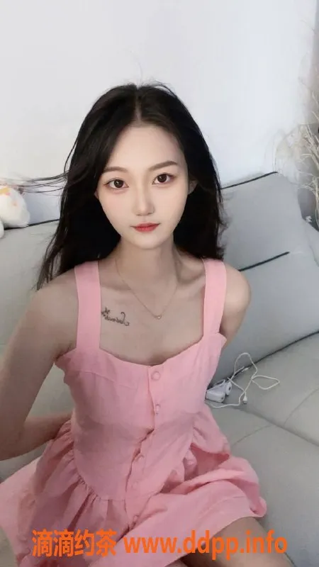 上海楼凤资源信息,普陀暖心04年嫩妹，身高168，价格900起