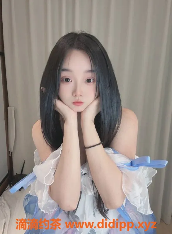 深圳楼凤-南山貂蝉学妹，165C身材，价格1100起