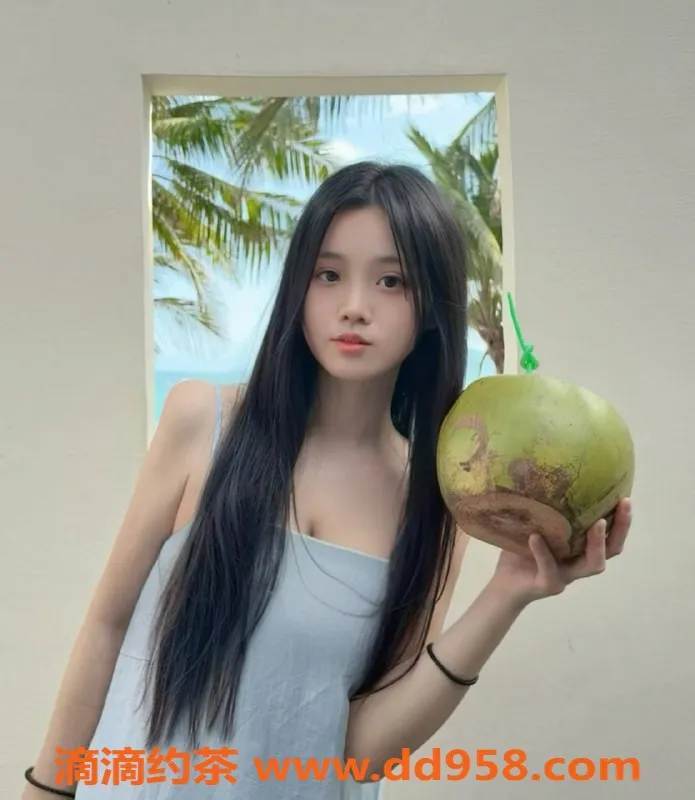 深圳楼凤资源信息,南山貂蝉学妹，165C身材，价格1100起