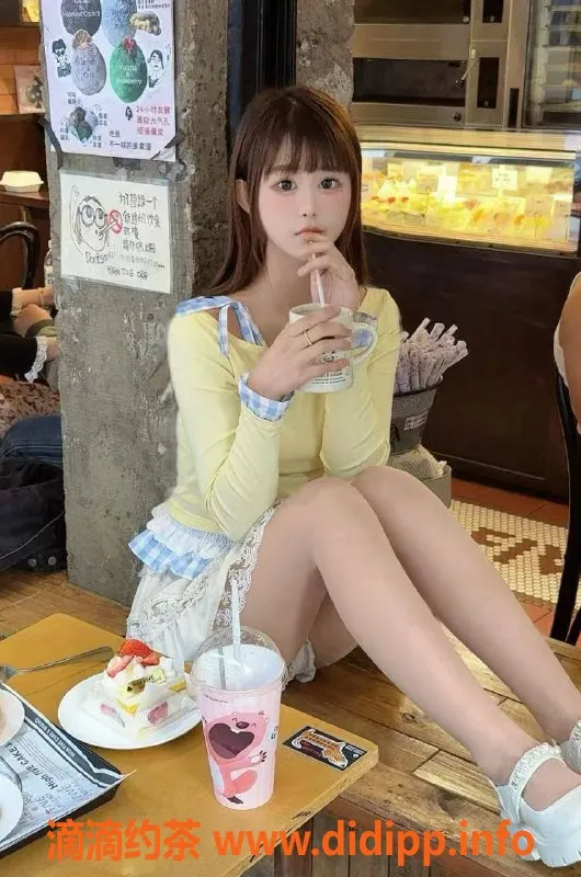 广州楼凤-白云嫩妹娜娜，水费500，尽享优质服务