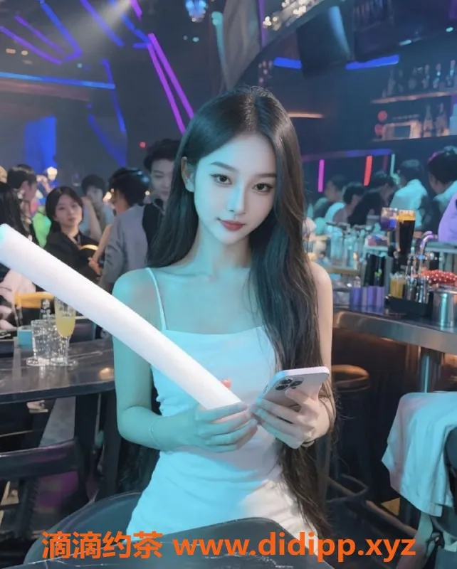 成都楼凤-锦江区周芷若，冷白皮大长腿嫩妹