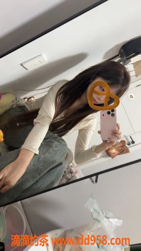 广州楼凤资源信息,天河糯糯，童颜巨乳，600元体验