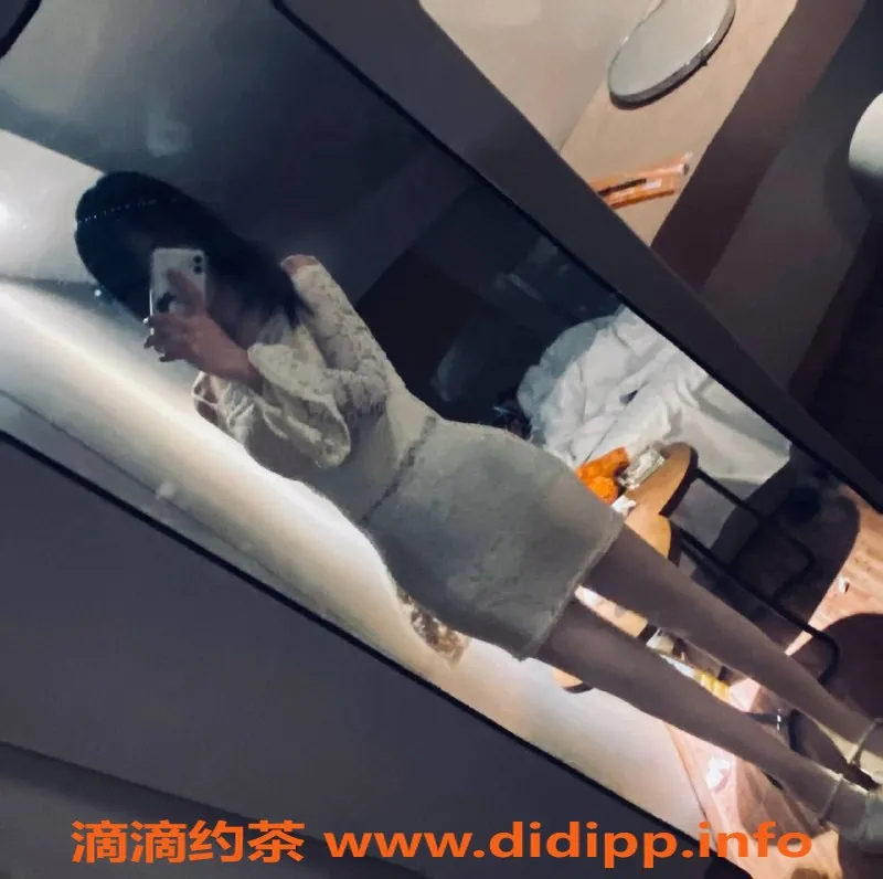 成都楼凤资源信息,成华区佳雨，165身高，90斤大蟒蛇诱惑