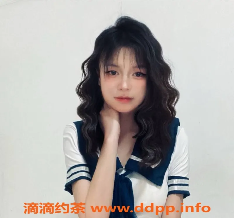 成都楼凤-成华区佳雨，165身高，90斤大蟒蛇诱惑