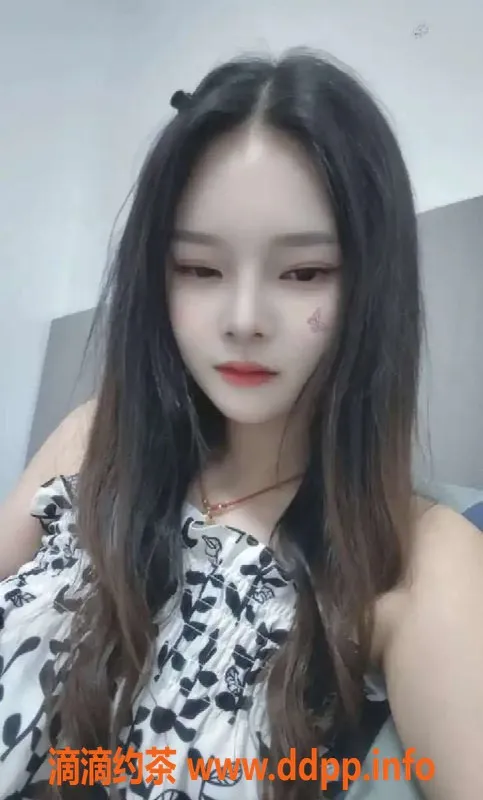 广州楼凤资源信息,海珠区伊伊，30岁，162cm，50kg，茶水费400