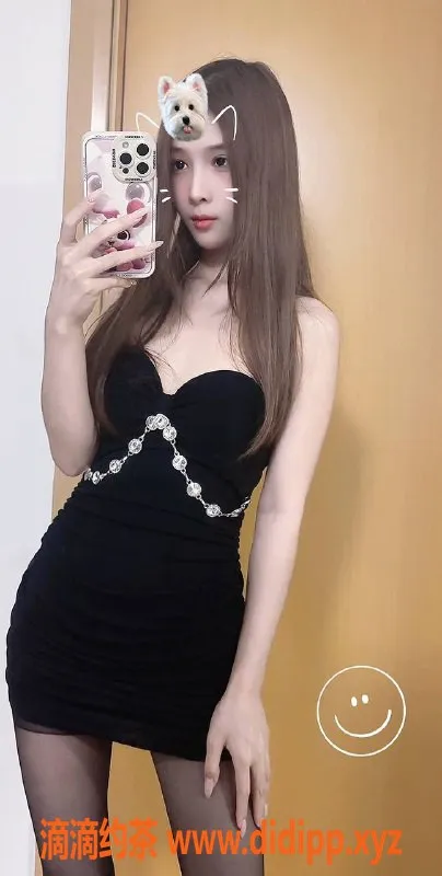 中山楼凤-南朗小妮，19岁，32C，800元/小时好服务