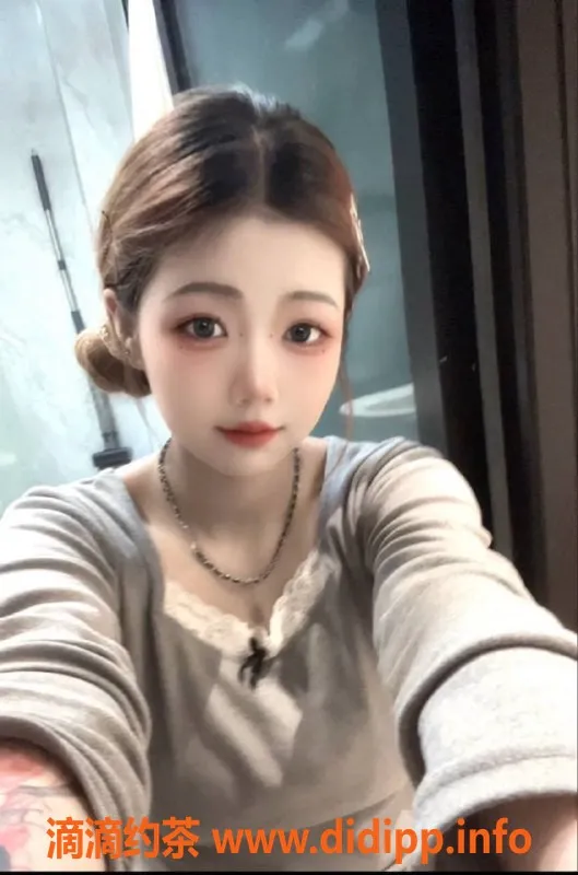 广州楼凤-天河小怡，甜美可人，私密服务仅800元